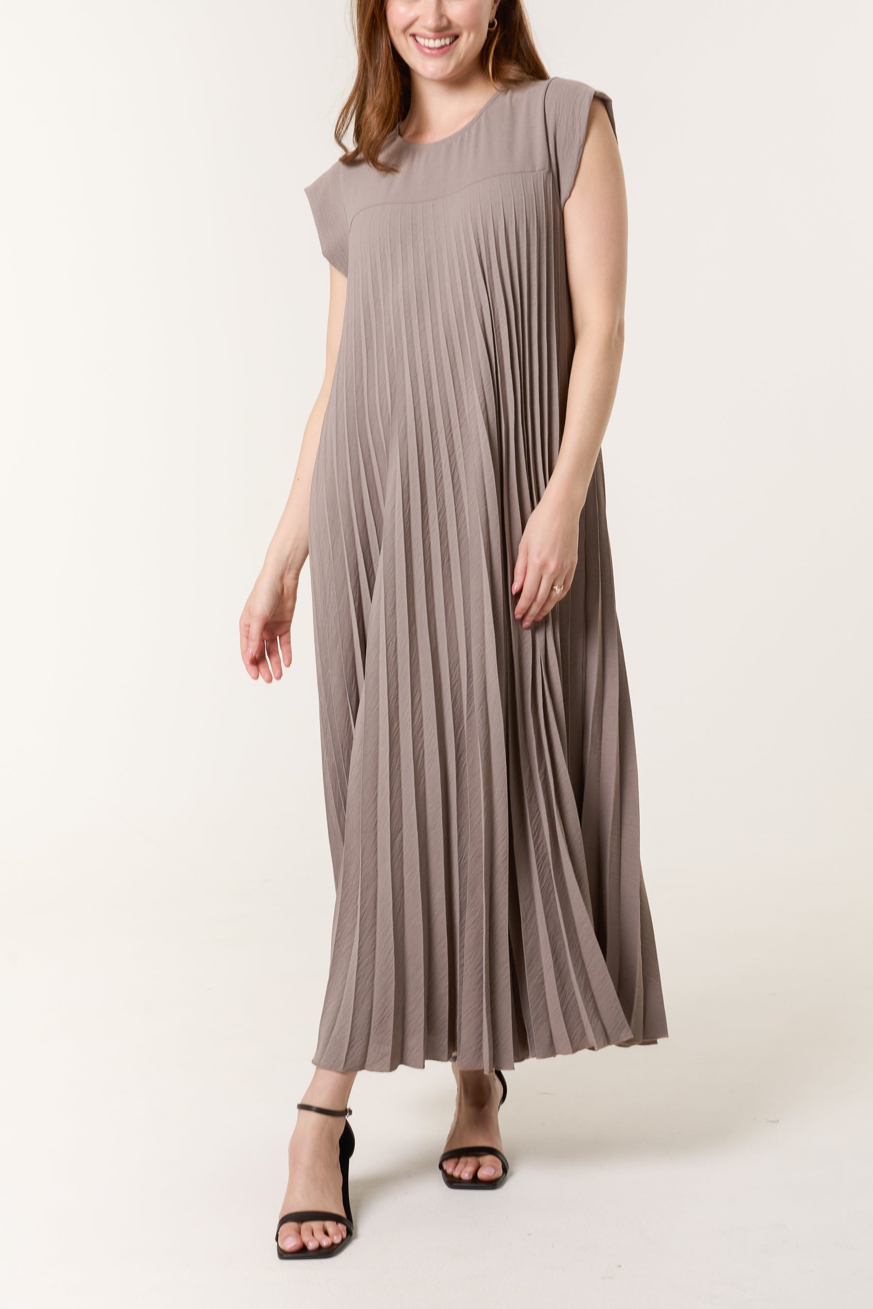 Élora | Robe Plissée Élégante & Fluide