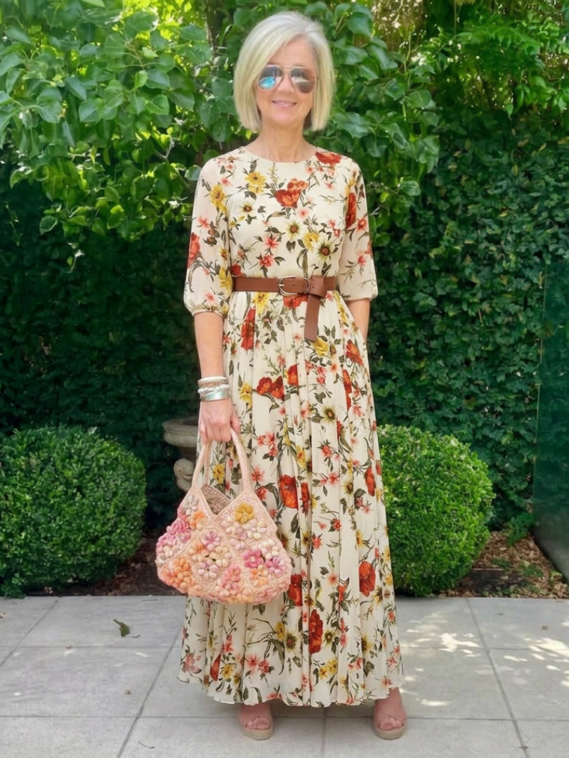 Odelia | Robe Maxi Ceinturée à Col Rond et Manches Trois Quarts